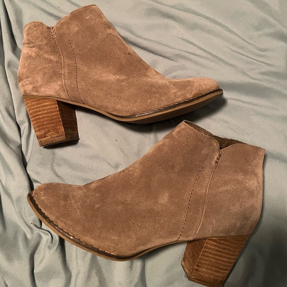 Franco Fortini Brown Suede Ankle Booties